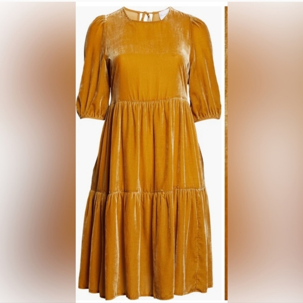 Charles Henry Tiered Velvet Midi Dress Small NWT💛